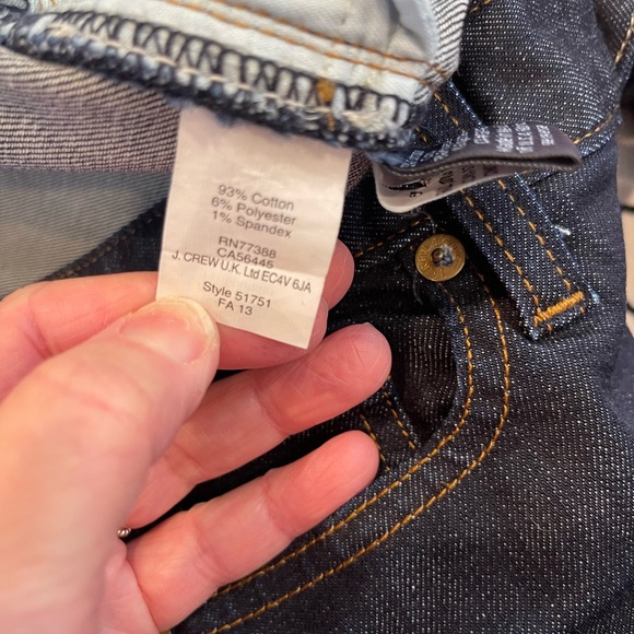 J Crew Woman’s Bootcut Jean Preloved with No Notable Flaws  Size:27 - Picture 5 of 7